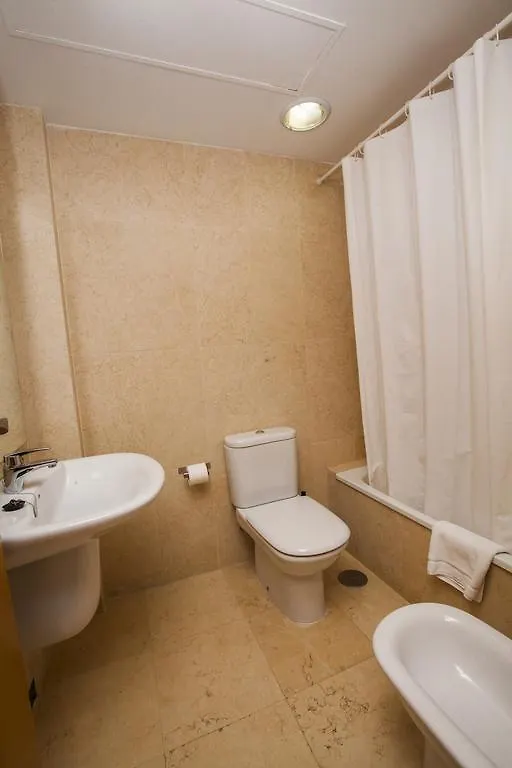 Apartamentos Turisticos Resort De Nerja 0*,